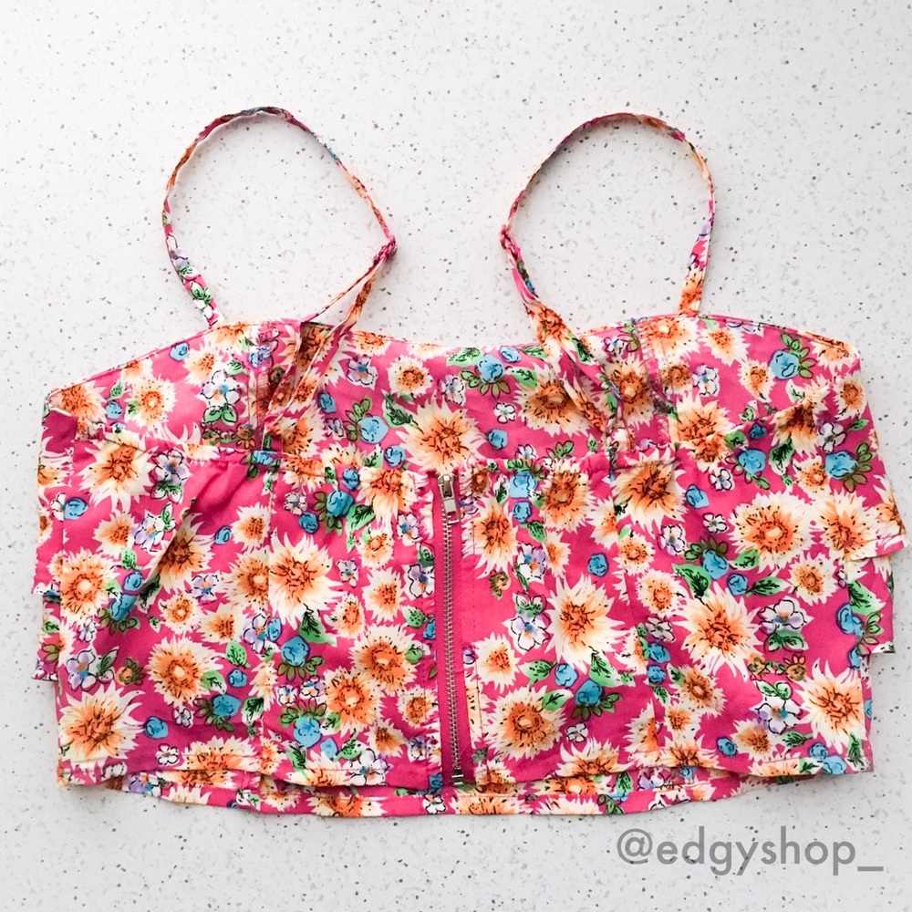 LF | Millau Tiered Floral Flounce Crop Top - Picture 5 of 5